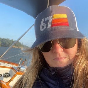 Meet your Posher, Becky